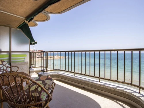 Apartamento Torrevieja, 2 dormitorios, 4 personas - photo_1011990311770