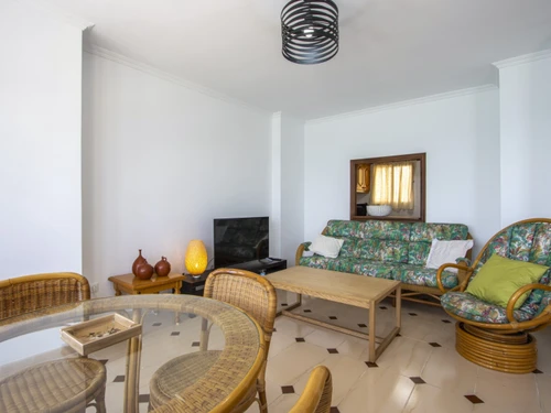 Apartamento Torrevieja, 2 dormitorios, 4 personas - photo_1011990311770