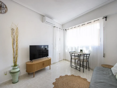 Apartamento Torrevieja, 1 dormitorio, 2 personas - photo_1011990312186