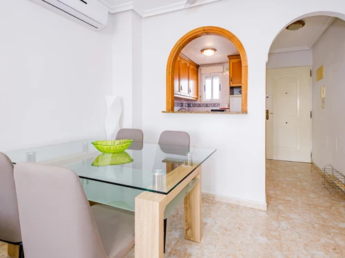 Apartamento Torrevieja, 2 dormitorios, 5 personas - photo_1011990314495