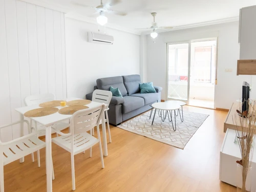 Ferienwohnung Torrevieja, 2 Schlafzimmer, 6 Personen - photo_1011990315463