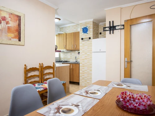 Apartamento Torrevieja, 3 dormitorios, 6 personas - photo_1011990315736