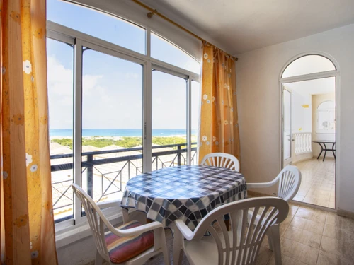 Apartamento Torrevieja, 3 dormitorios, 4 personas - photo_1011990316378