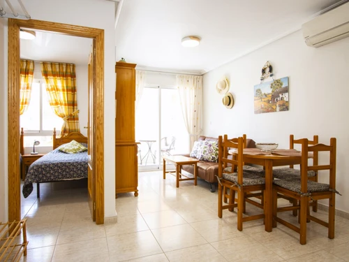 Ferienwohnung Torrevieja, 2 Schlafzimmer, 4 Personen - photo_1011990320771