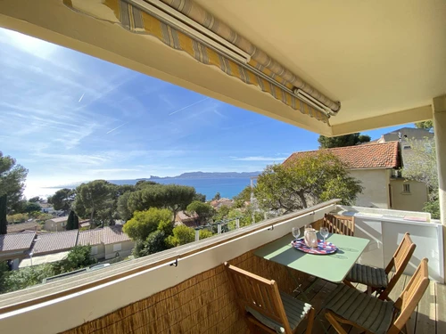 Apartment Saint-Cyr-sur-Mer, 2 bedrooms, 4 persons - photo_1011991059494