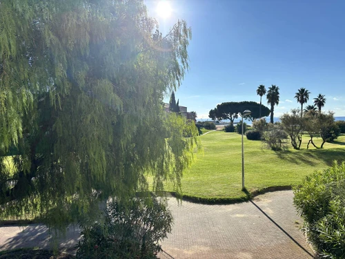 Apartment La Londe-les-Maures, studio flat, 4 persons - photo_1011991061063