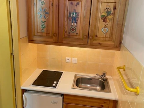 Studio Les Menuires, studio flat, 4 persons - photo_1011653607378