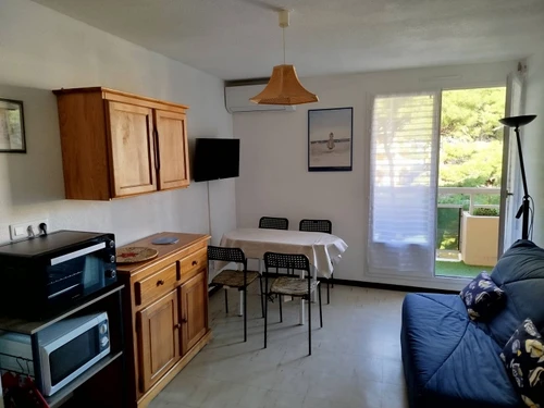 Apartment Bormes-les-Mimosas, 1 bedroom, 4 persons - photo_1011995240412