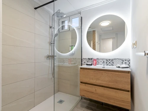 Apartamento Las Palmas de Gran Canaria, 1 dormitorio, 2 personas - photo_1011997236934