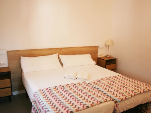 Apartment Pals, 2 bedrooms, 4 persons - photo_1011865689511