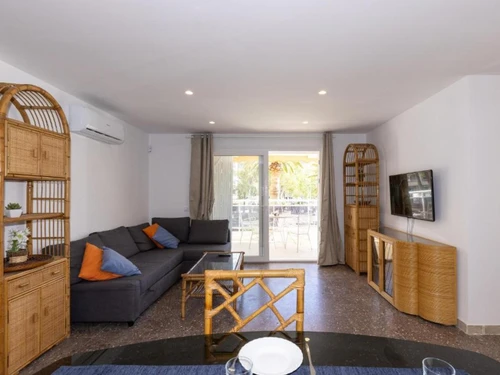 Apartment Salou, 2 bedrooms, 6 persons - photo_1011998737843