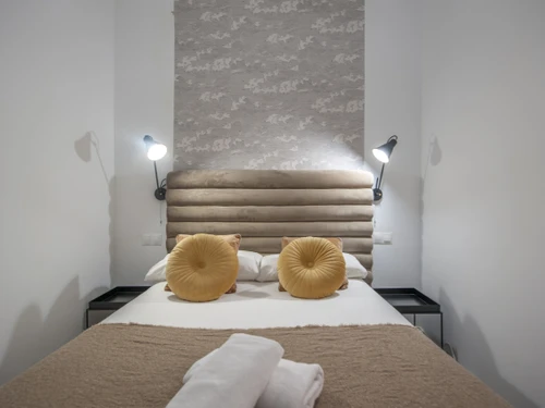 Apartment Madrid, 2 bedrooms, 5 persons - photo_1011773853650