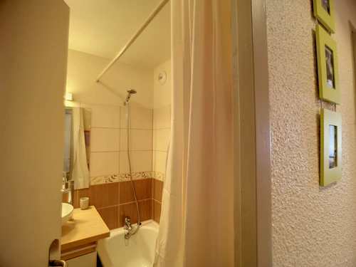 Studio Les Belleville, studio flat, 3 persons - photo_16353528160