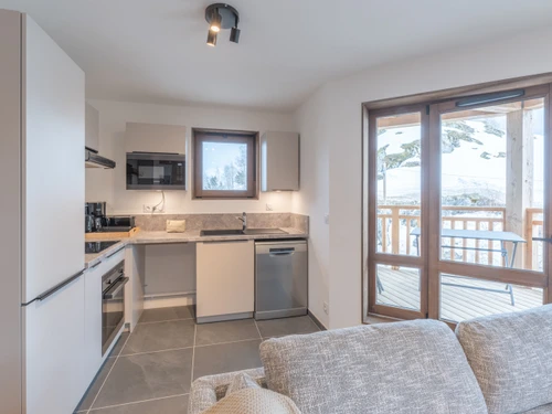 Apartment Huez, 2 bedrooms, 4 persons - photo_1011788480971