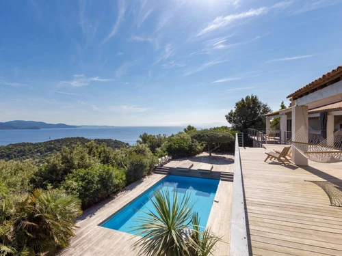 Villa Bormes-les-Mimosas, 7 bedrooms, 12 persons - photo_1011920071431