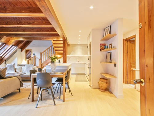 Apartment Gessa, 3 bedrooms, 6 persons - photo_1012017254740