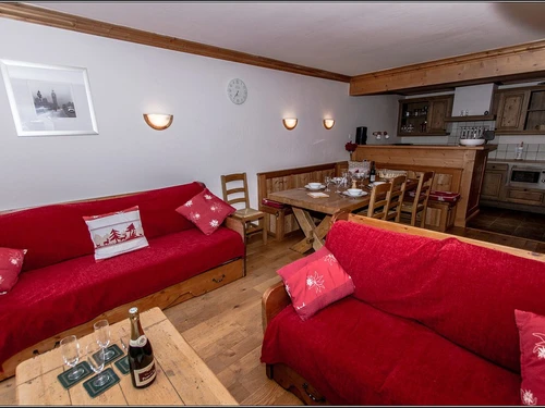 Apartment Val-d'Isère, 2 bedrooms, 8 persons - photo_17723879093