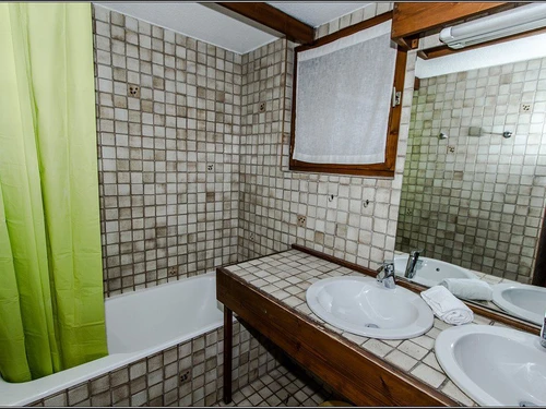 Apartment Val-d'Isère, 1 bedroom, 5 persons - photo_18255362304