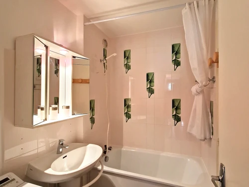 Apartment Val-d'Isère, studio flat, 4 persons - photo_18057870676