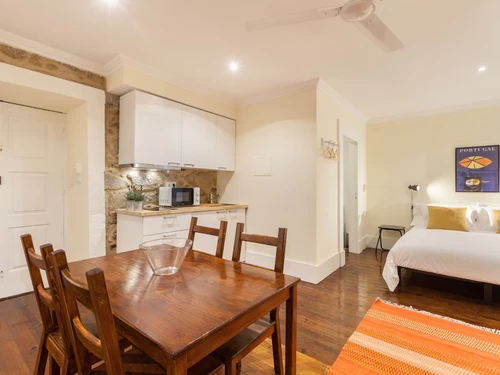 Guestroom Braga, 1 bedroom, 2 persons - photo_1012018458832