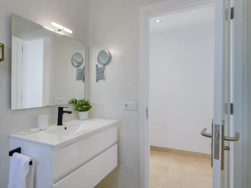 Apartment Puerto del Carmen, 2 bedrooms, 4 persons - photo_1011866121352