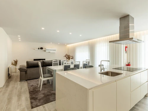 Appartement Apúlia, 4 pièces, 6 personnes - photo_1012018628694