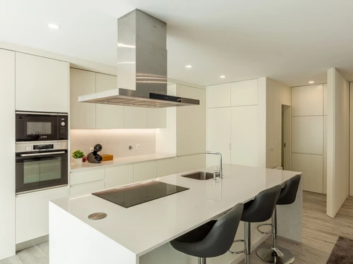 Appartement Apúlia, 4 pièces, 6 personnes - photo_1012018628694