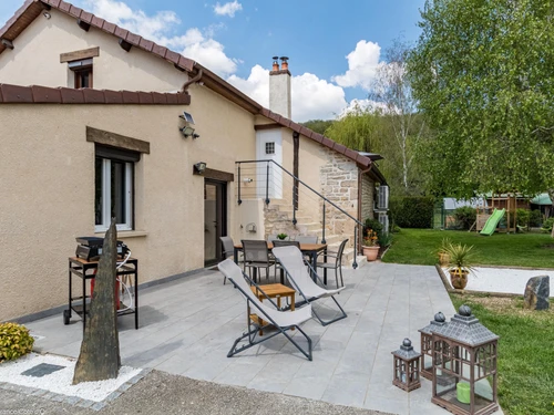 Gîte Aubigny-lès-Sombernon, 4 pièces, 8 personnes - photo_1011695336874