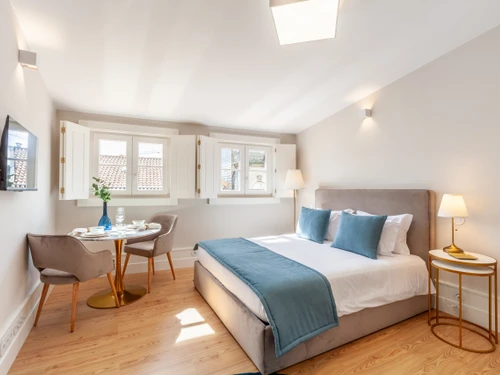 Apartment Braga, 1 bedroom, 2 persons - photo_1012020815757