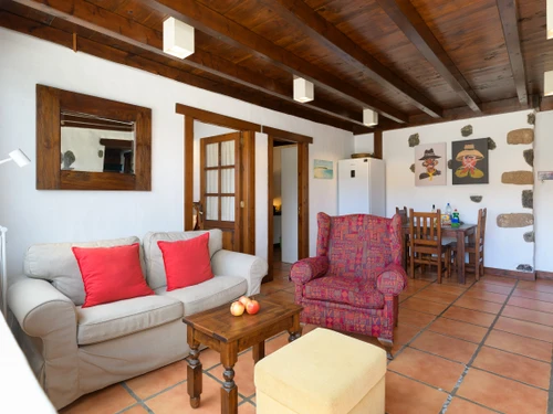 Apartment Masdache, 2 bedrooms, 3 persons - photo_1011865699458