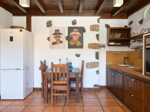 Apartment Masdache, 2 bedrooms, 3 persons - photo_1011865699458