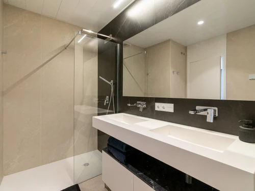 Apartment Torremolinos, 3 bedrooms, 6 persons - photo_1011874353647