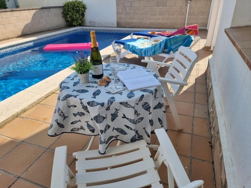 Casa L'Escala, 2 dormitorios, 4 personas - photo_18949362503