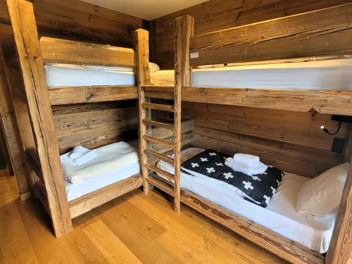 Chalet Les Gets, 4 bedrooms, 14 persons - photo_15052296564