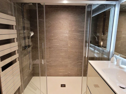 Appartement Les Gets, 5 pièces, 8 personnes - photo_16999522585