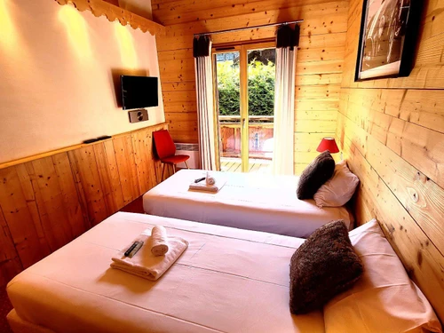 Apartment Les Gets, 2 bedrooms, 6 persons - photo_15749199120