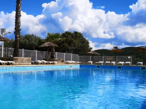 Camping Collias, 2 bedrooms, 2 persons - photo_1012018787806