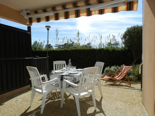 Apartment Bormes-les-Mimosas, studio flat, 4 persons - photo_1012027478770