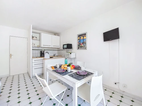 Apartment Saint-Cyr-sur-Mer-Les Lecques, studio flat, 4 persons - photo_2852840963