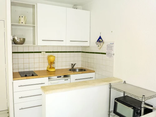 Apartment Saint-Cyr-sur-Mer-Les Lecques, studio flat, 4 persons - photo_2852840963