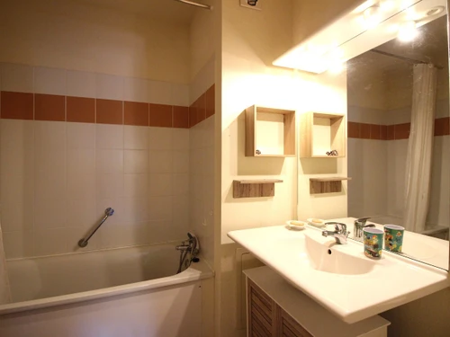 Appartement La Bourboule, 2 pièces, 4 personnes - photo_1012028846349