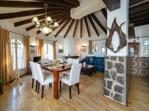 Villa Calp, 2 bedrooms, 4 persons - photo_709801274