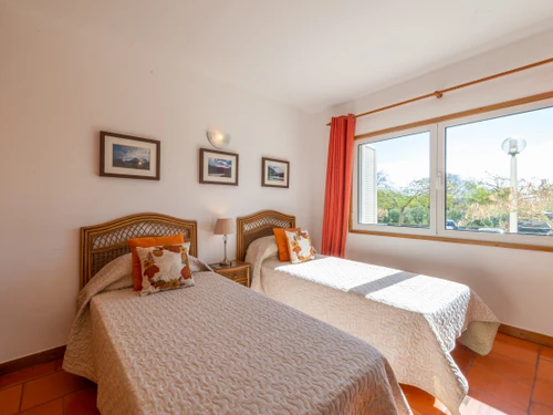 Apartamento Lagos, 3 dormitorios, 6 personas - photo_1011866280936