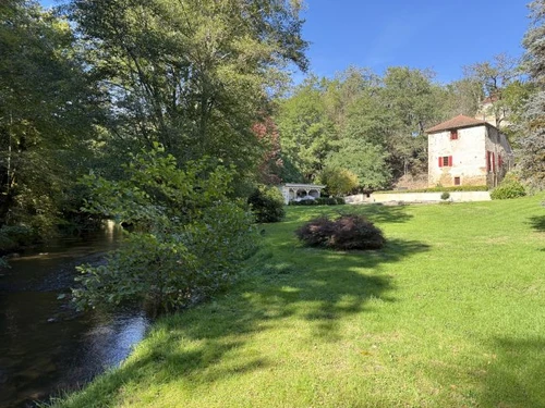 Villa Saint-Paul-la-Roche, 7 pièces, 8 personnes - photo_1012037607574
