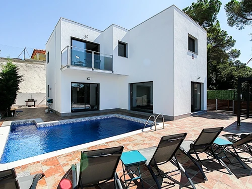 Casa Vidreres, 4 dormitorios, 10 personas - photo_19952480526