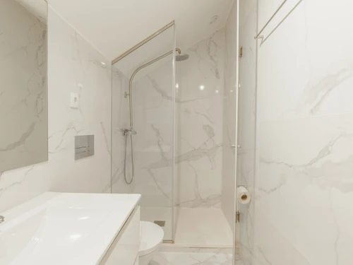 Apartment Porto, 1 bedroom, 2 persons - photo_1012040146858