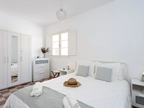 Apartment Santa Cruz de Tenerife, 2 bedrooms, 4 persons - photo_1011874705587
