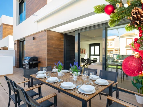 Villa El Campello, 4 dormitorios, 10 personas - photo_1011713047768