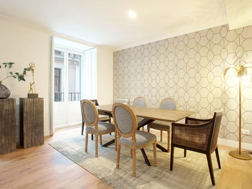 Apartment Madrid, 3 bedrooms, 6 persons - photo_1012041350107