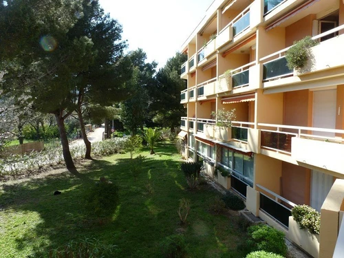Apartment Bormes-les-Mimosas, studio flat, 2 persons - photo_1012044263610